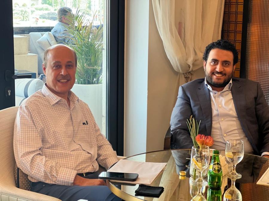 اليمن تجدد مطالبها بتحرك البواخر مباشرة إلى ميناء الحديدة